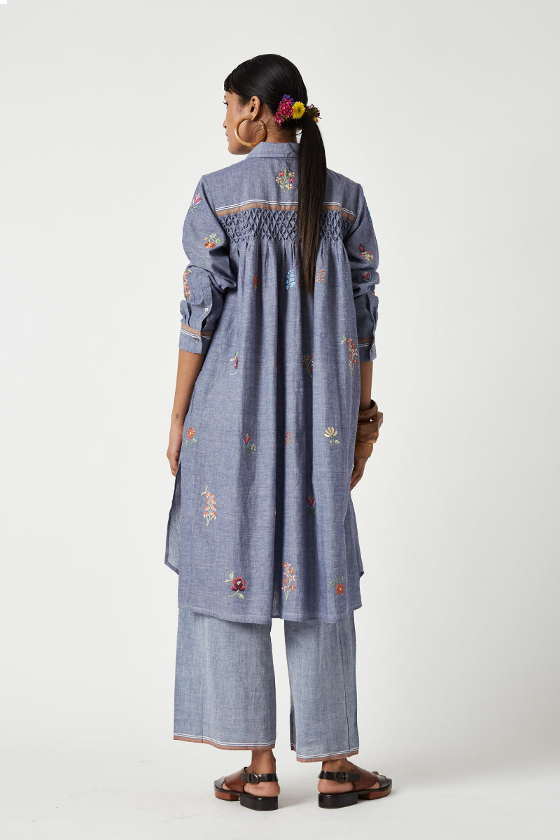 Begonia Embroidered Kurta Set (2pcs)