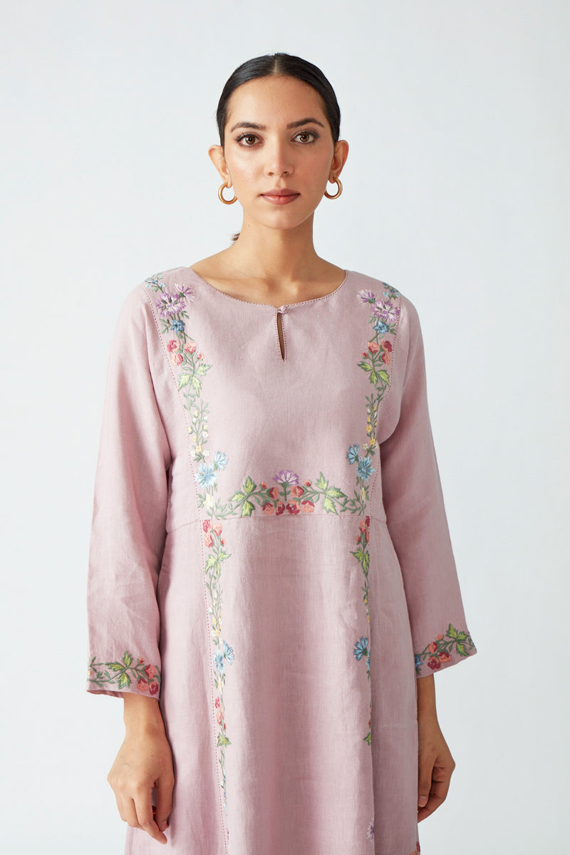 VIBURNUM EMBROIDERED KURTA WITH PANT SET (2PCS)