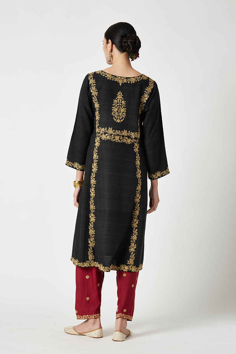 Ishtar Embroidered Kurta Set (3Pcs)