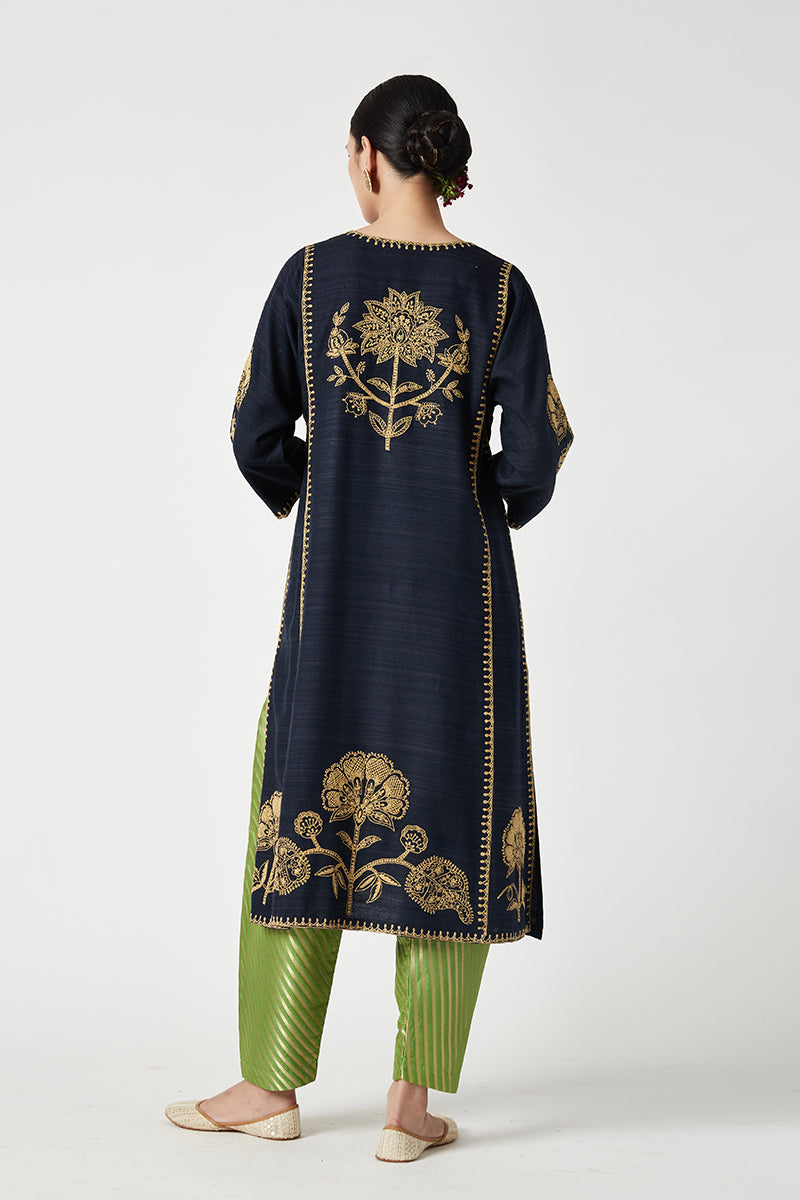 Zora Embroidered Kurta Set (3Pcs)