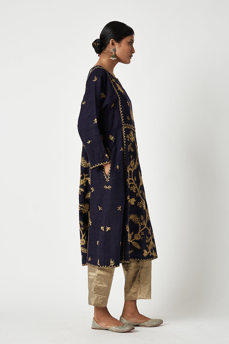 Layla Embroidered Kurta Set (2Pcs)