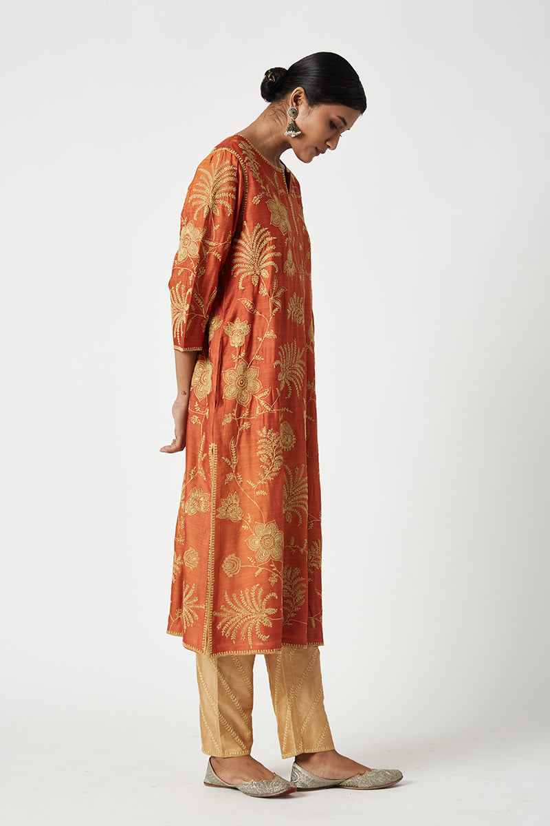Shriya Embroidered Kurta Set (3Pcs)
