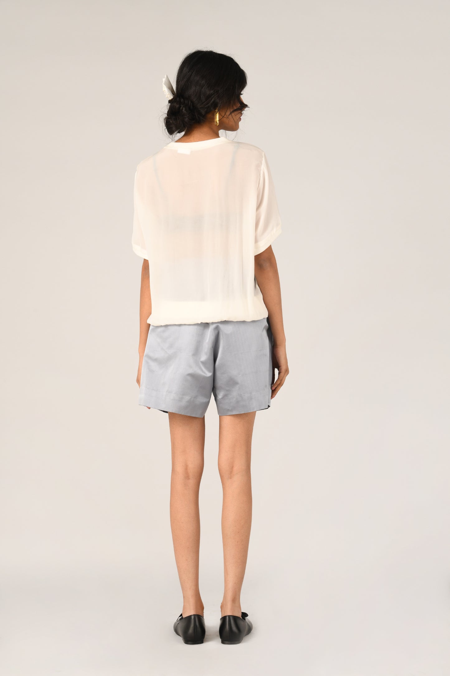 ODORATA PLEATED SHORTS