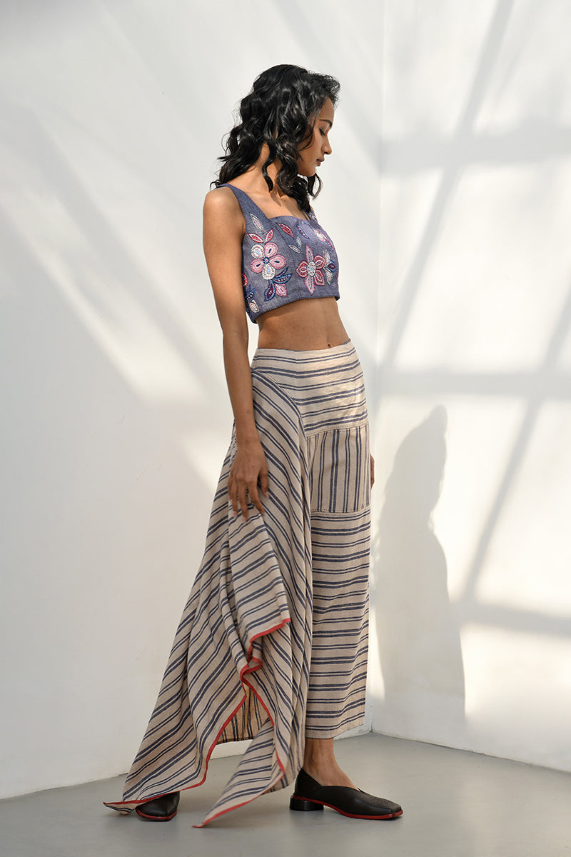 TRAGANA EMBROIDERED TOP