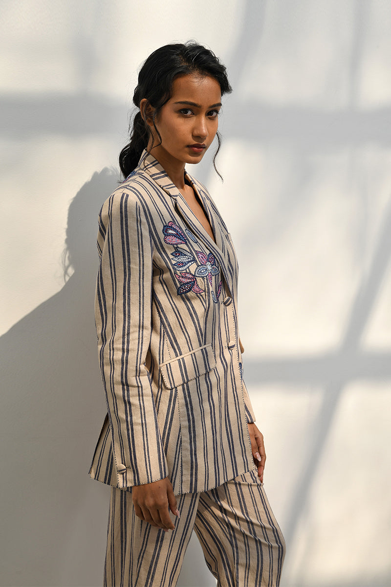 MERBAKA EMBROIDERED JACKET