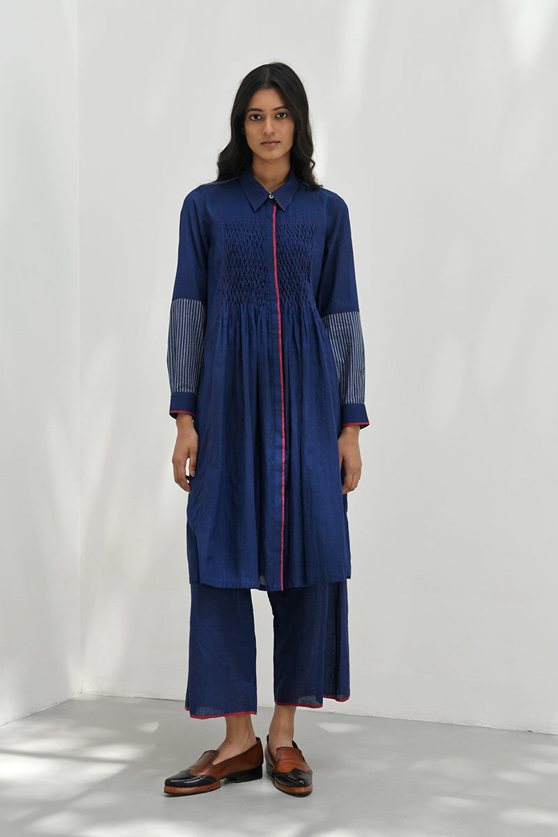 ANAIS FRONT OPEN SMOCKED DRESS