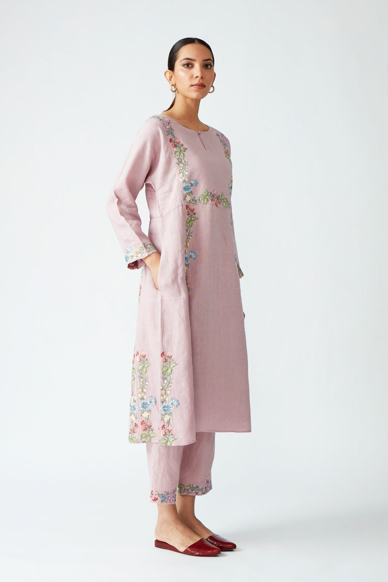 VIBURNUM EMBROIDERED KURTA WITH PANT SET (2PCS)
