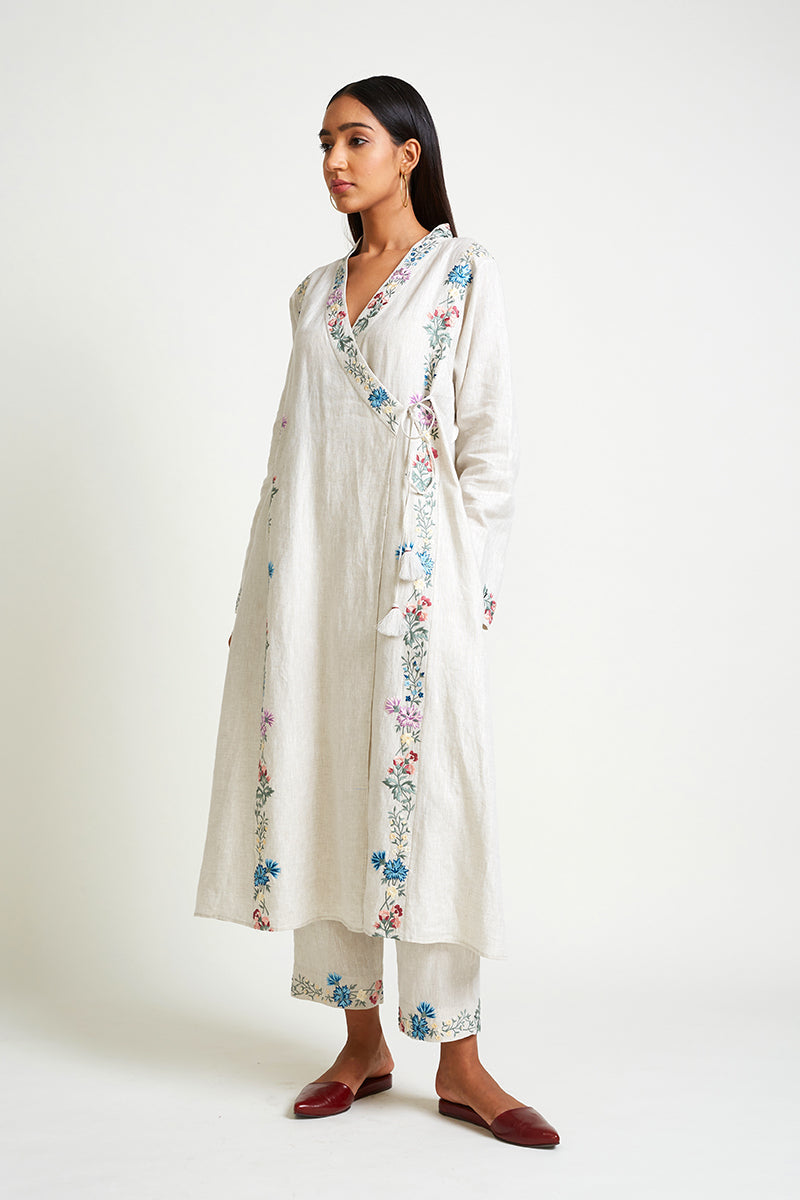 ICEPLANT EMBROIDERED KURTA & PANT SET (2PCS)